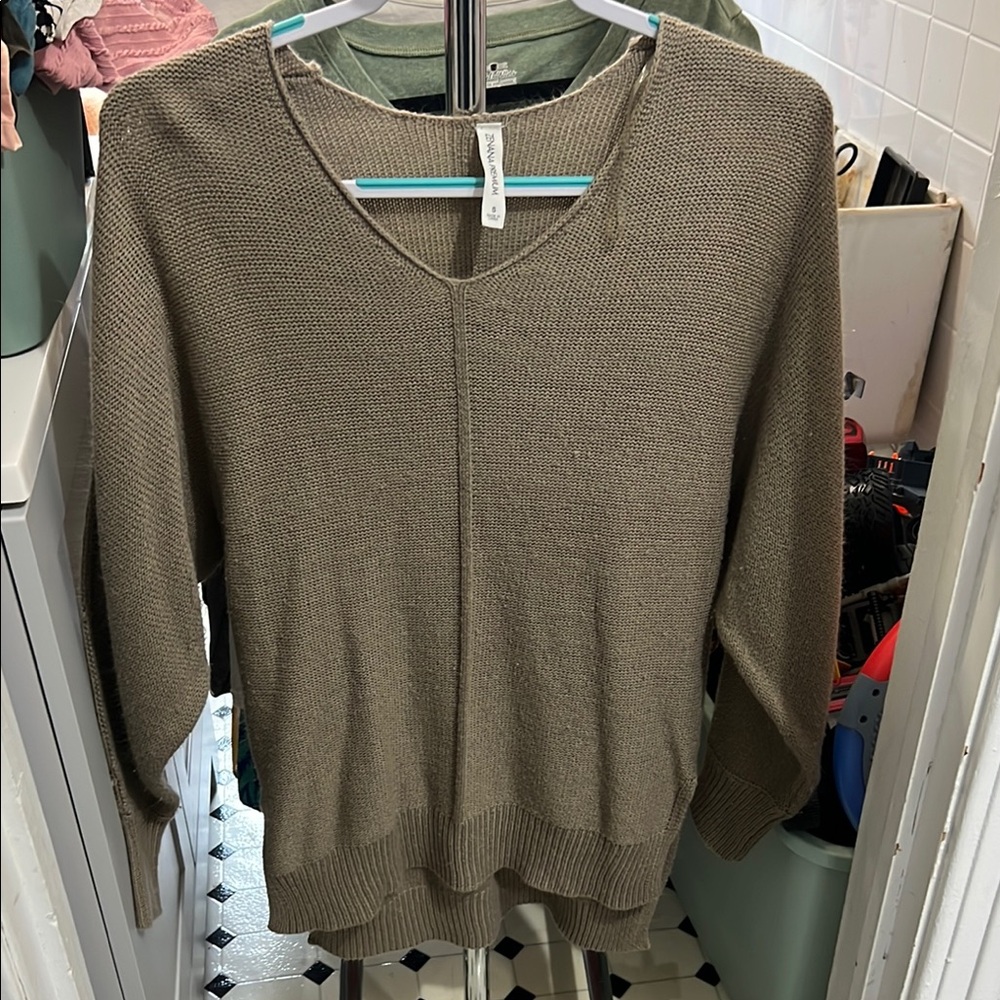 Women's tab Sweater
